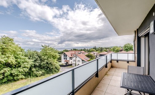 Apartment in Anthy-sur-Léman, Auvergne-Rhône-Alpes, France 1