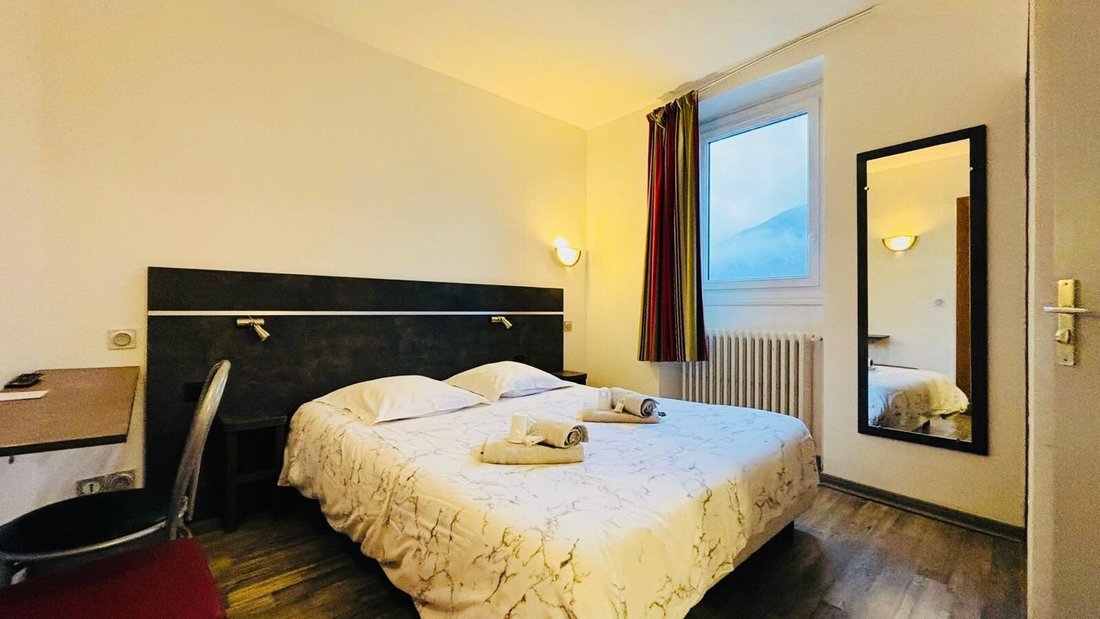 La Chambre, Auvergne-Rhône-Alpes, France 3 - 18385828