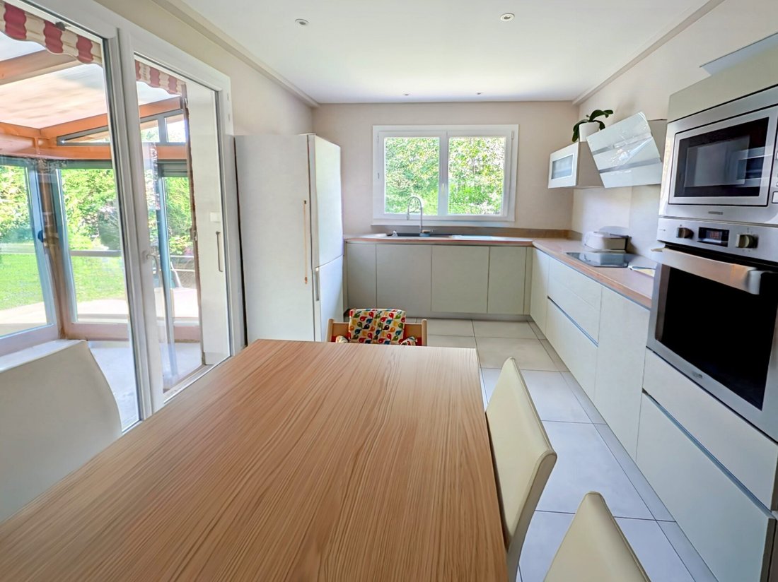 Country House in Messimy-sur-Saone, Auvergne-Rhône-Alpes, France 3 - 17468783