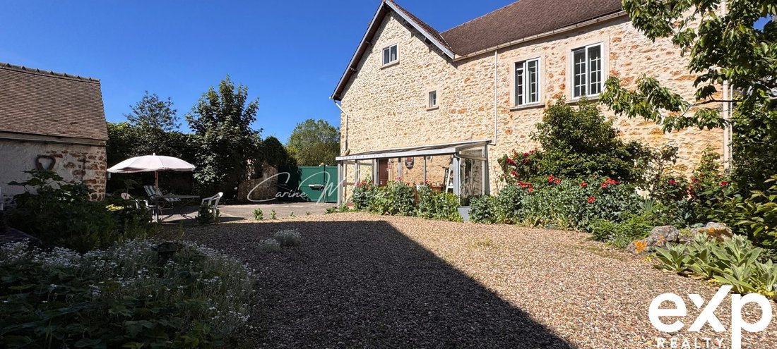 House in Jouars-Pontchartrain, Ile-de-France, France 1 - 18097781