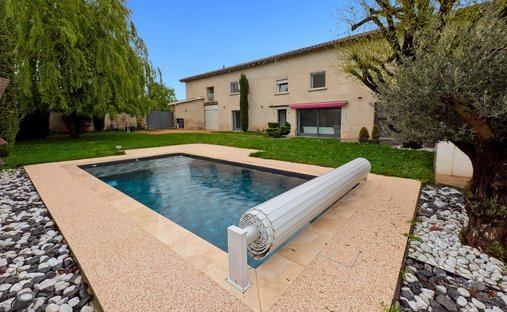 Maison à Massieux, Auvergne-Rhône-Alpes, France 1