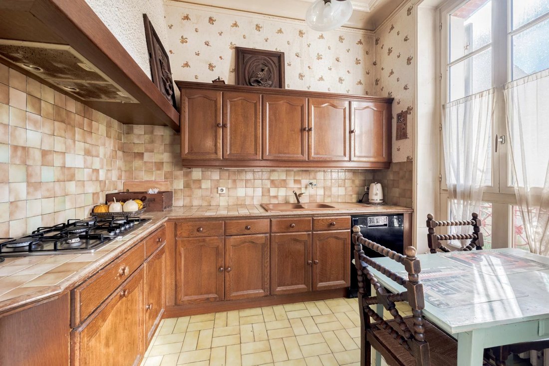House in Meaux, Ile-de-France, France 2 - 16847256