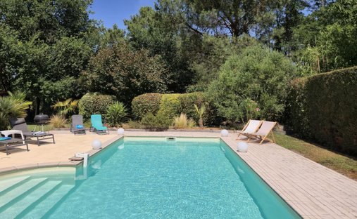 House in Centre Ville, Gujan-Mestras, France 1