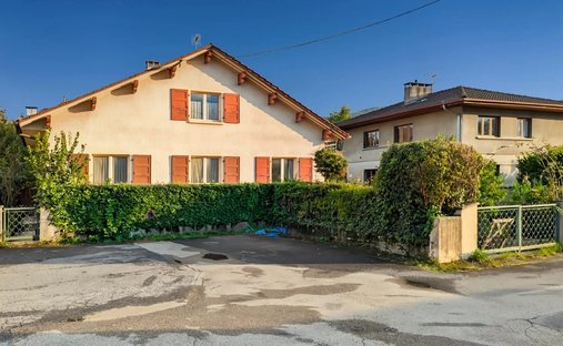 House in Plaine et Chatelet, Gaillard, France 1