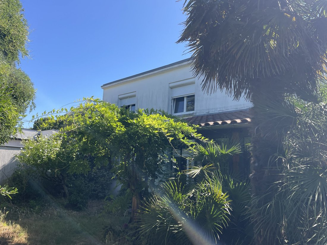 House in Bourg, Lagord, France 1 - 18356553