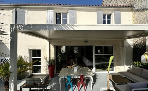 Villa in Port Neuf, La Rochelle, France 1