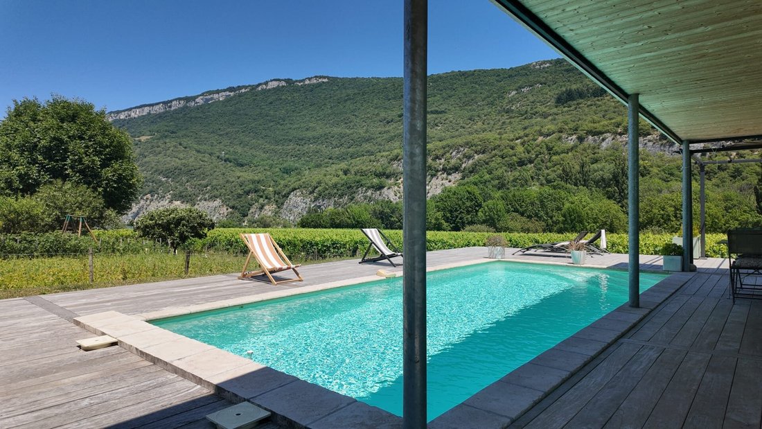 House in Brison-Saint-Innocent, Auvergne-Rhône-Alpes, France 1 - 18385782