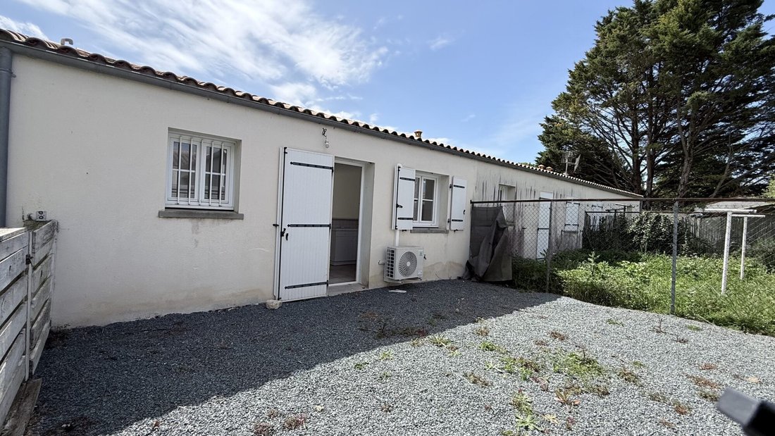 House in Clavette, Nouvelle-Aquitaine, France 2 - 17955498