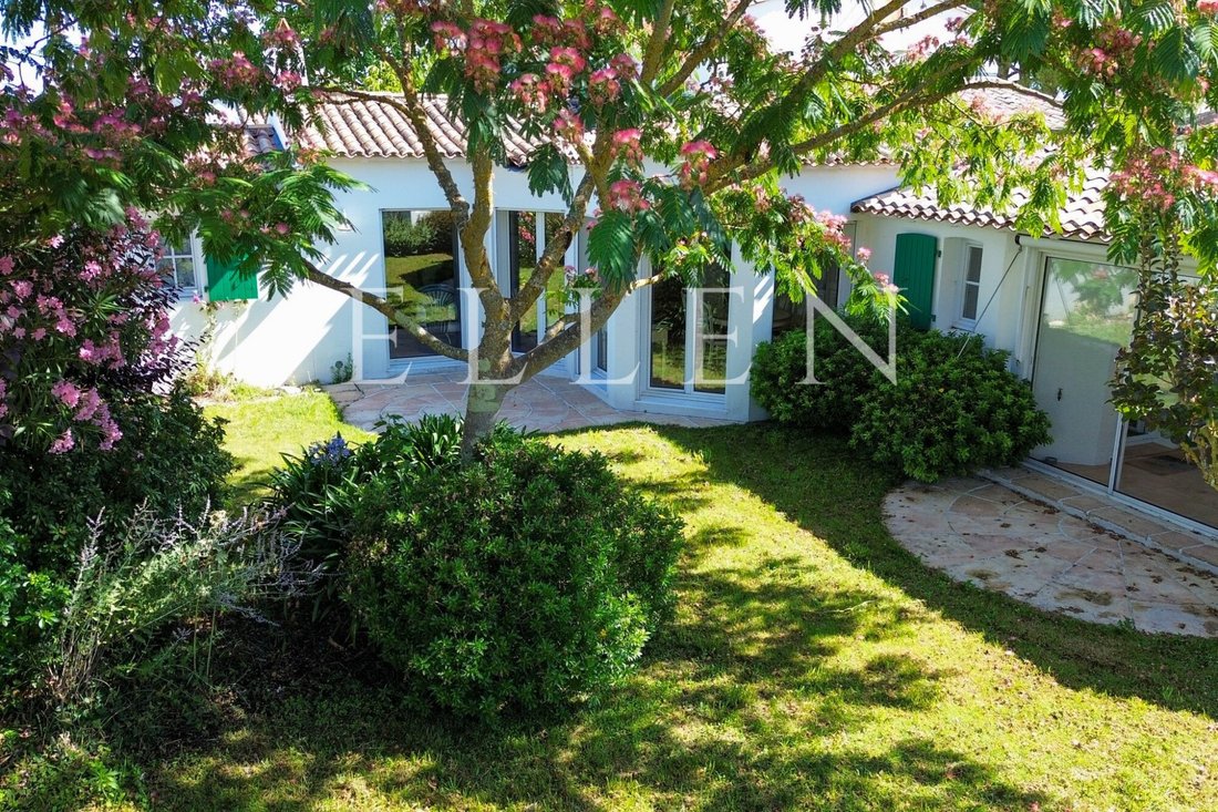 House in Le Bois-Plage-en-Ré, Nouvelle-Aquitaine, France 5 - 17739933
