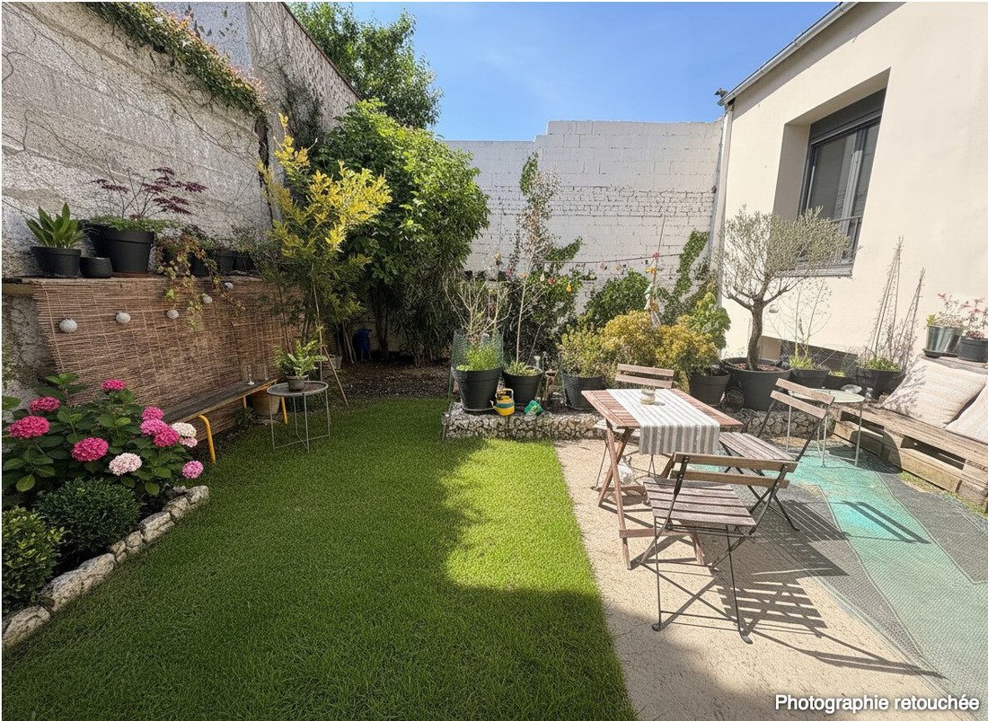 House in Pantin, Ile-de-France, France 1 - 17761670