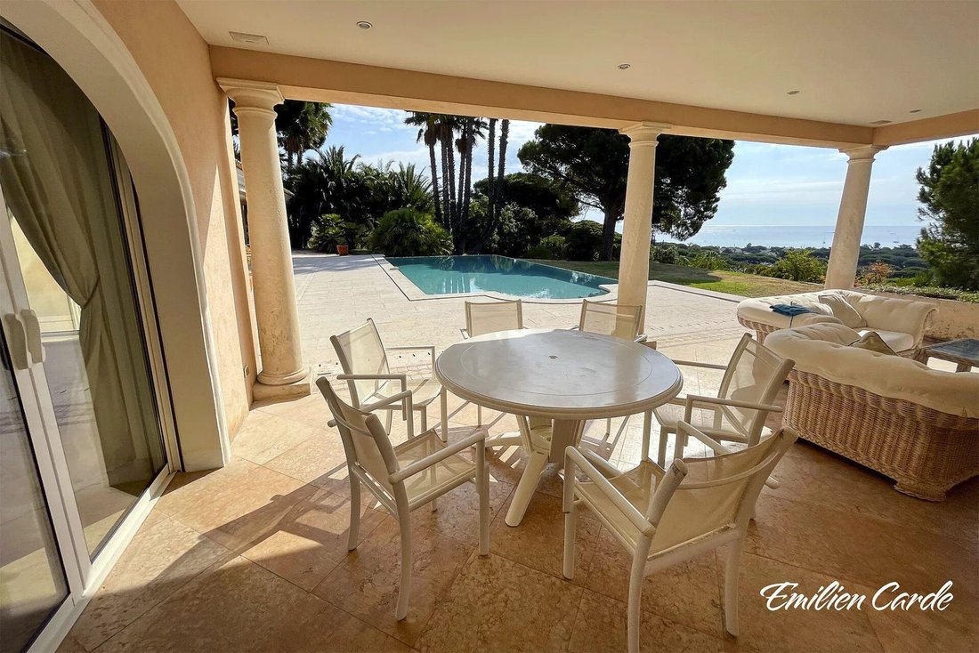 Villa in Ville-Les Saquedes-Le Bouillonnet, Sainte-Maxime, France 3 - 16822639
