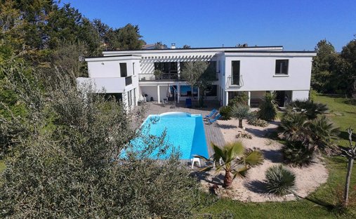Villa in Port Neuf, La Rochelle, France 1