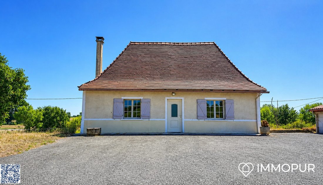 House in Mazieres-Naresse, Nouvelle-Aquitaine, France 2 - 16870657