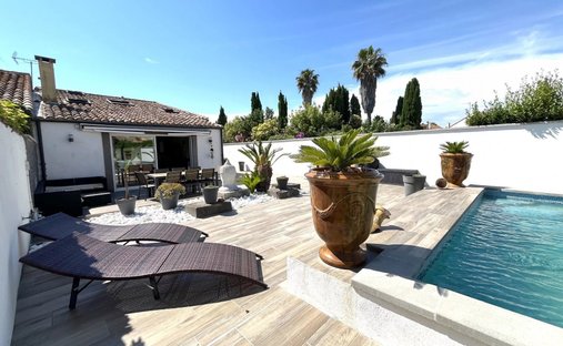 House in Vias, Occitania, France 1