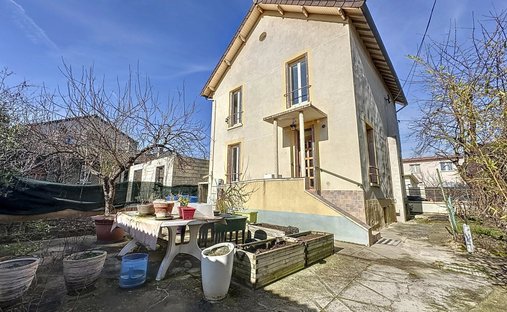 House in Pierrefitte-sur-Seine, Saint-Denis, France 1