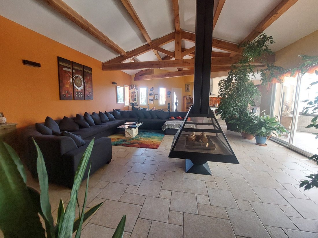 Villa in Thoiras, Thoiras-Corbes, France 3 - 18516827