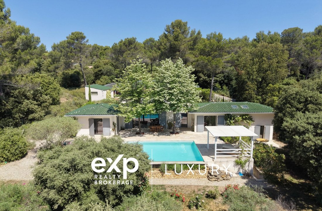 House in Le Tholonet, Provence-Alpes-Côte d'Azur, France 1 - 18097801