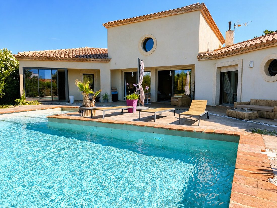 Villa in Ouest, Le Soler, France 1 - 18496302