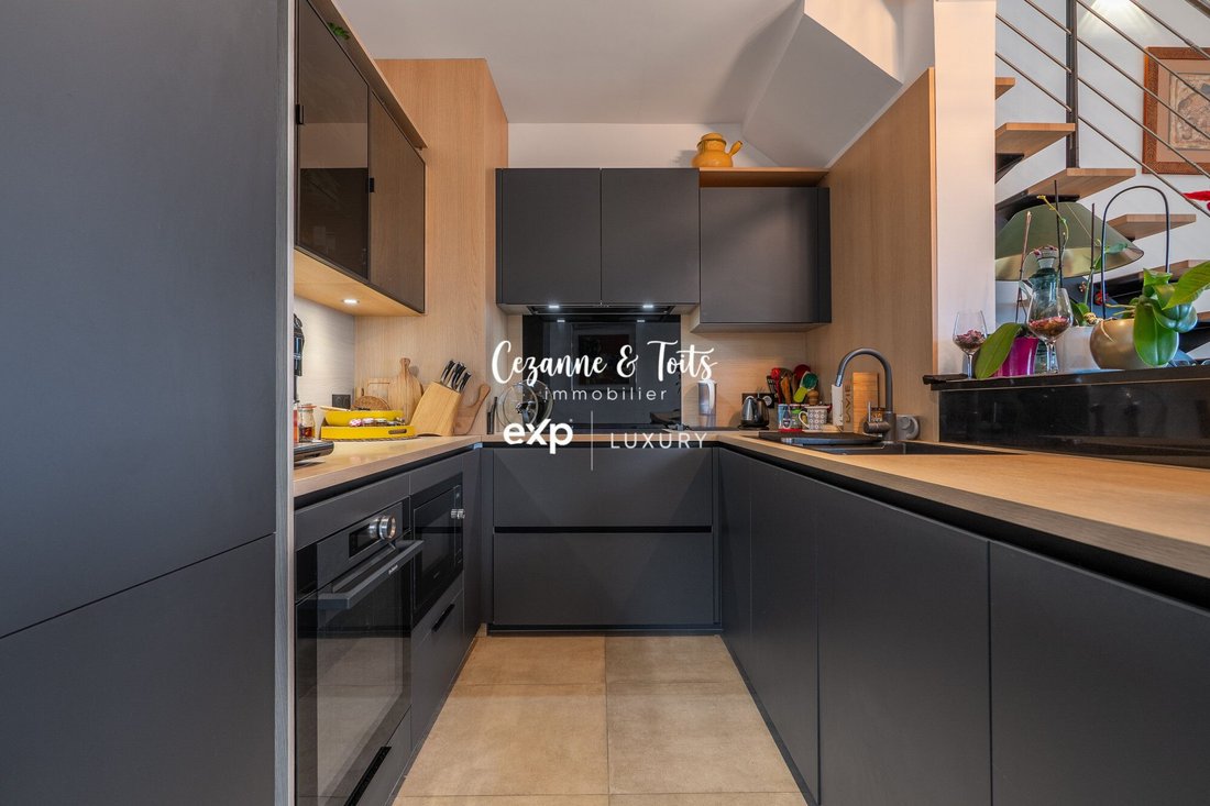 Apartment in Granettes-Jauberte-Sainte Anne, Aix-en-Provence, France 4 - 18386179