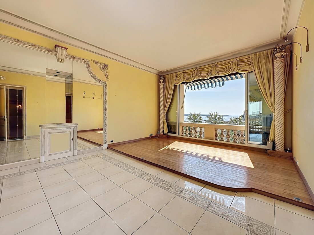 Apartment in Cannes, Provence-Alpes-Côte d'Azur, France 2 - 17498821