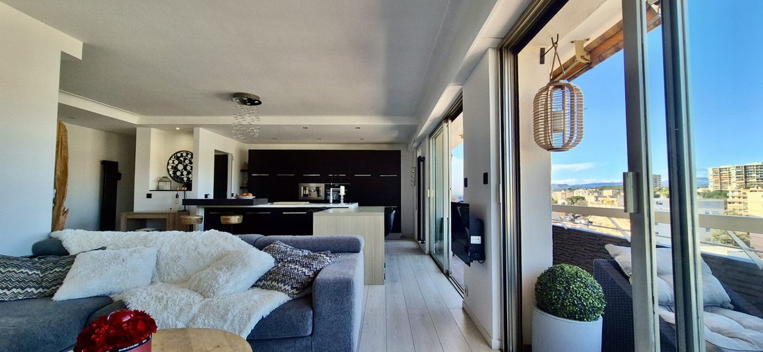 Apartment in Maurice Jeanpierre, Le Cannet, France 4 - 17151137