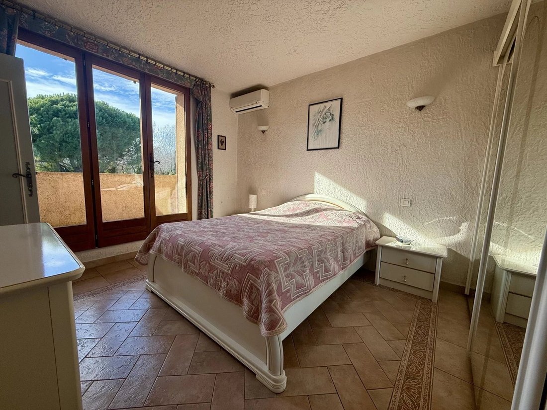 House in Les Cougoulins-Rastines, Antibes, France 5 - 16974839