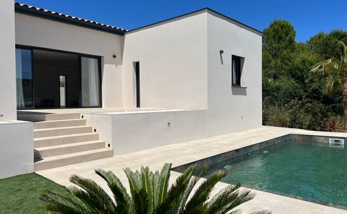 Villa in Centre Ville, Clermont-l'Hérault, France 1