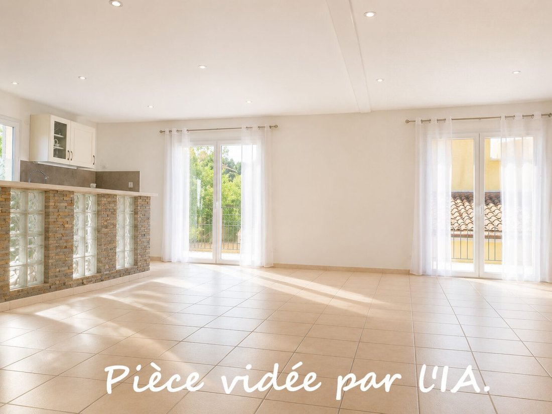 Villa in Centre Ville, Clermont-l'Hérault, France 2 - 18151454