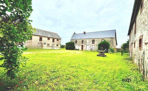 House in Pillerie-Bootz, Laval, Pays de la Loire 1