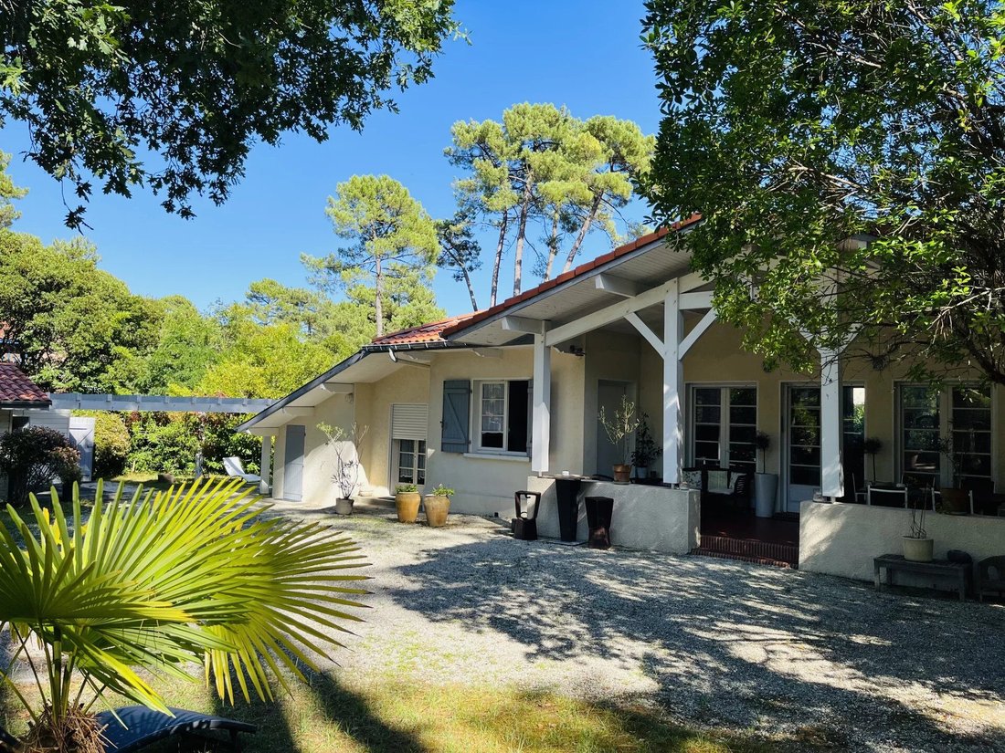 House in Soorts-Hossegor, Nouvelle-Aquitaine, France 1 - 16827646