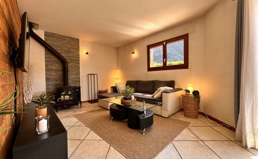 House in Sud, Scionzier, France 1