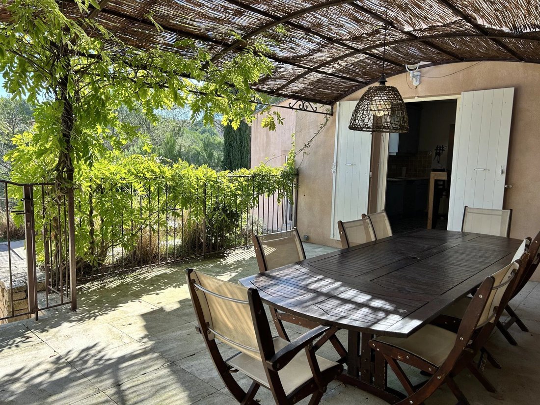 Villa in Mallemort, Provence-Alpes-Côte d'Azur, France 3 - 16822736