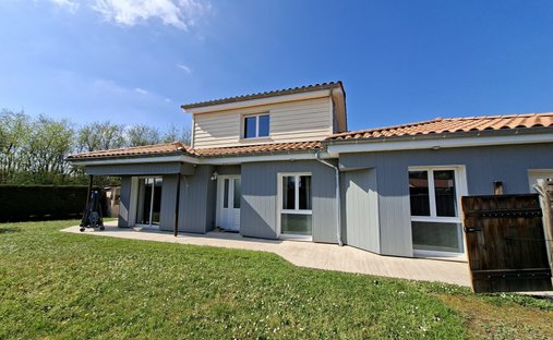 Villa en La Boisse, Auvernia-Ródano-Alpes, Francia 1