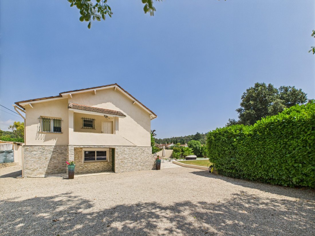 Villa in Grasse, Provence-Alpes-Côte d'Azur, France 4 - 18538993