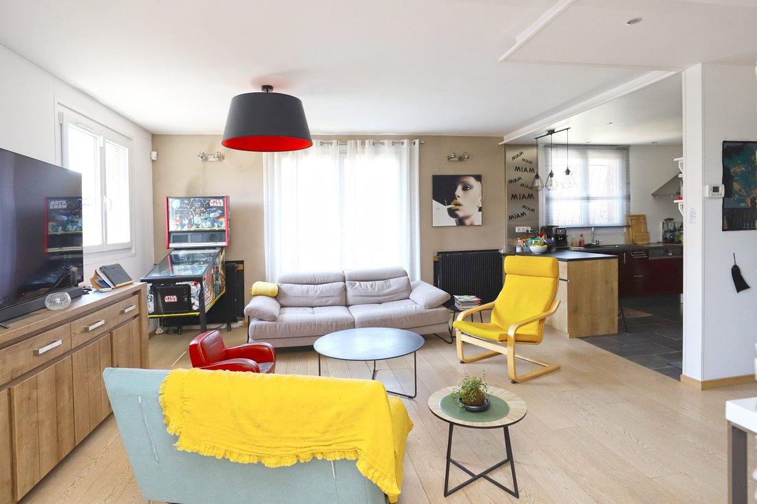 House in Arrondissement of Bobigny, Ile-de-France, France 5 - 18544839
