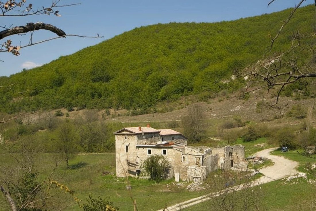 Country House in Montjoyer, Auvergne-Rhône-Alpes, France 2 - 16822892