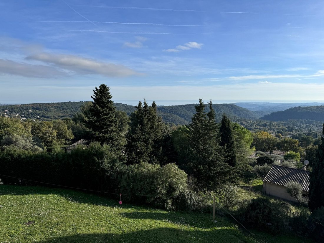 Villa in Tourrettes-sur-Loup, Provence-Alpes-Côte d'Azur, France 5 - 18323706