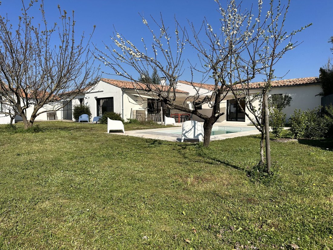 House in Rivedoux-Plage, Nouvelle-Aquitaine, France 5 - 16834348