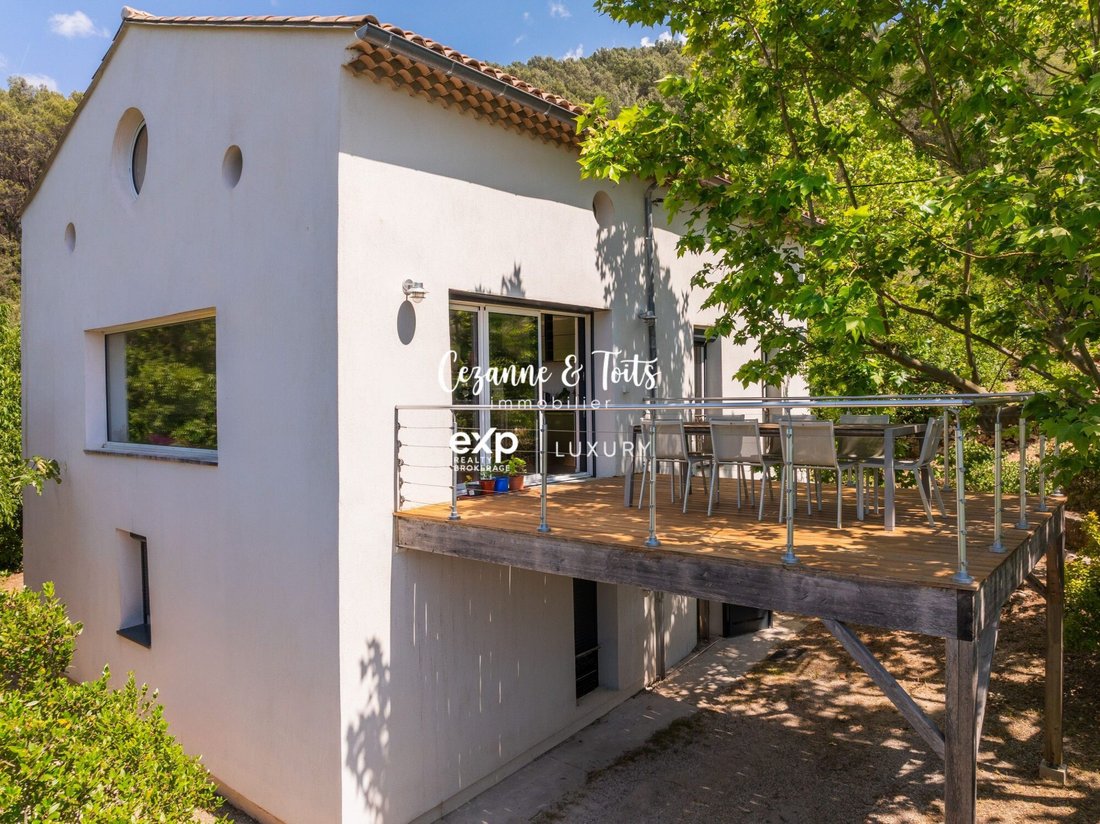 House in Saint-Zacharie, Provence-Alpes-Côte d'Azur, France 5 - 18489464