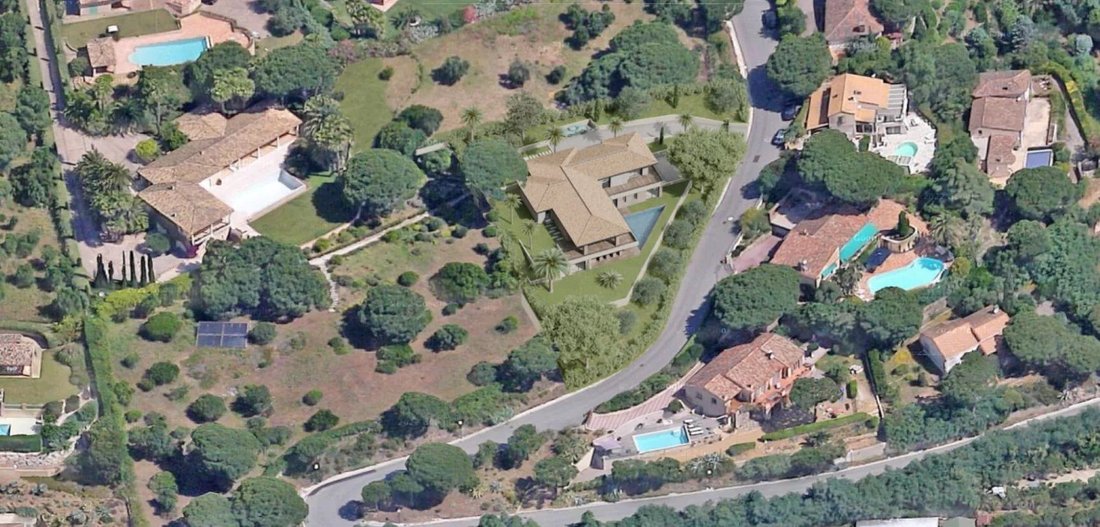 Land in Ville-Les Saquedes-Le Bouillonnet, Sainte-Maxime, France 4 - 16822998