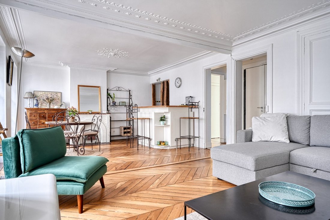 Apartment in Lorette-Martyrs, Paris 9e Arrondissement, Paris 1 - 18088378
