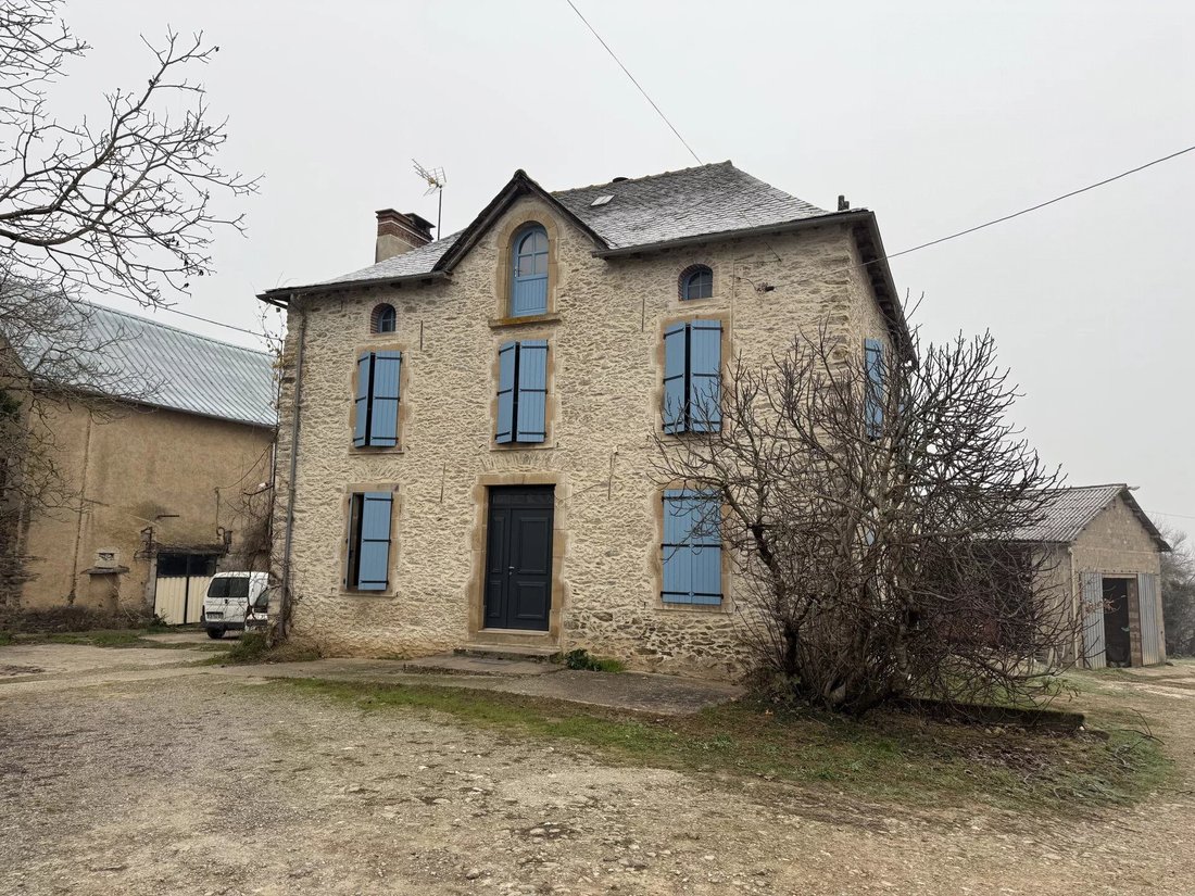 Farm Ranch in Tauriac-de-Naucelle, Occitania, France 2 - 16961494