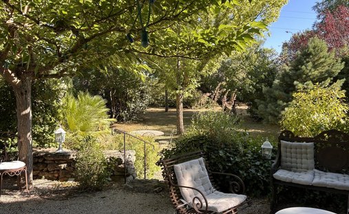 House in Vernègues, Provence-Alpes-Côte d'Azur, France 1