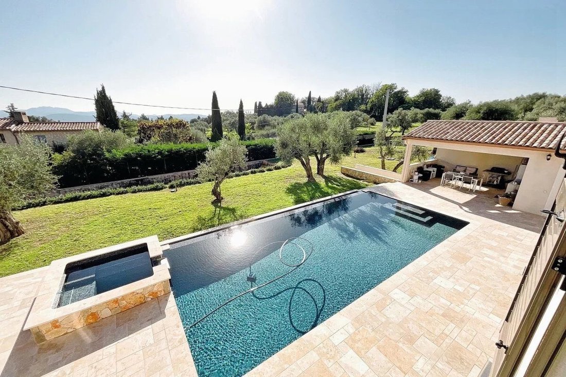 Villa in Callian, Provence-Alpes-Côte d'Azur, France 1 - 16822604