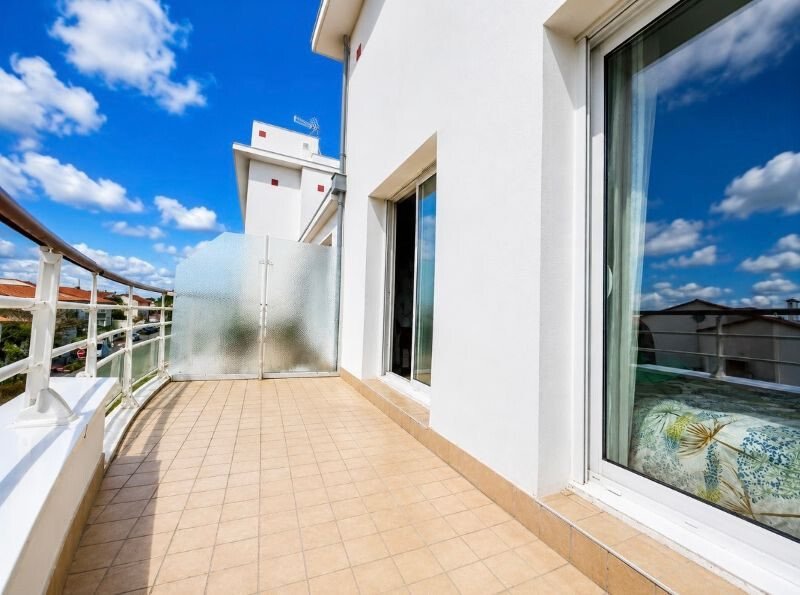 Apartment in Pontaillac, Royan, France 4 - 17448397