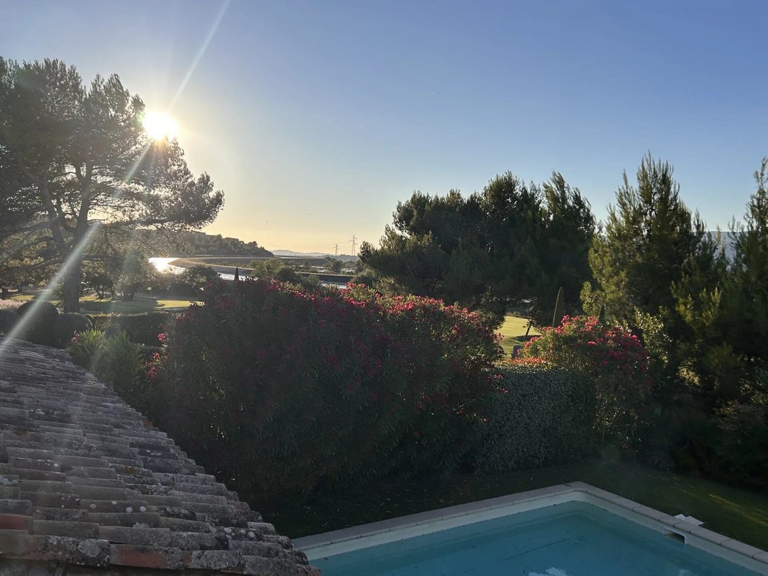 House in Mallemort, Provence-Alpes-Côte d'Azur, France 2 - 16822679