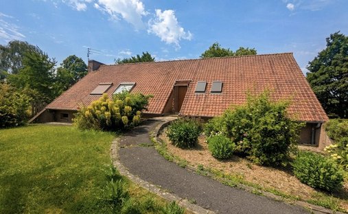 House in Anzin-Saint-Aubin, Hauts-de-France, France 1