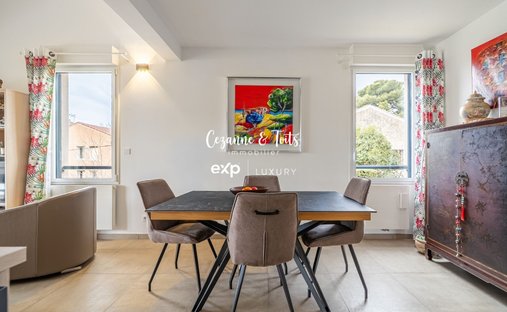 Apartment in Granettes-Jauberte-Sainte Anne, Aix-en-Provence, France 1