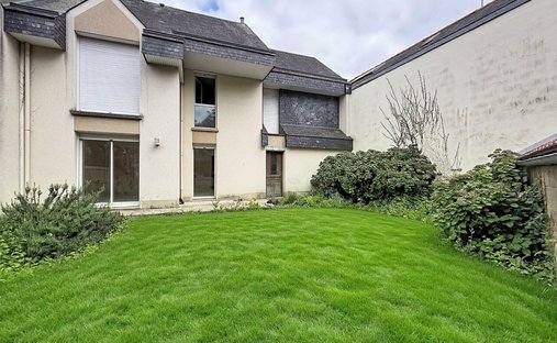 House in Centre, Rennes, France 1