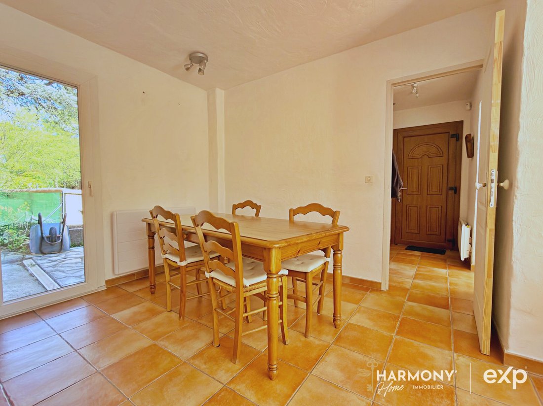 House in Granettes-Jauberte-Sainte Anne, Aix-en-Provence, France 2 - 17711193